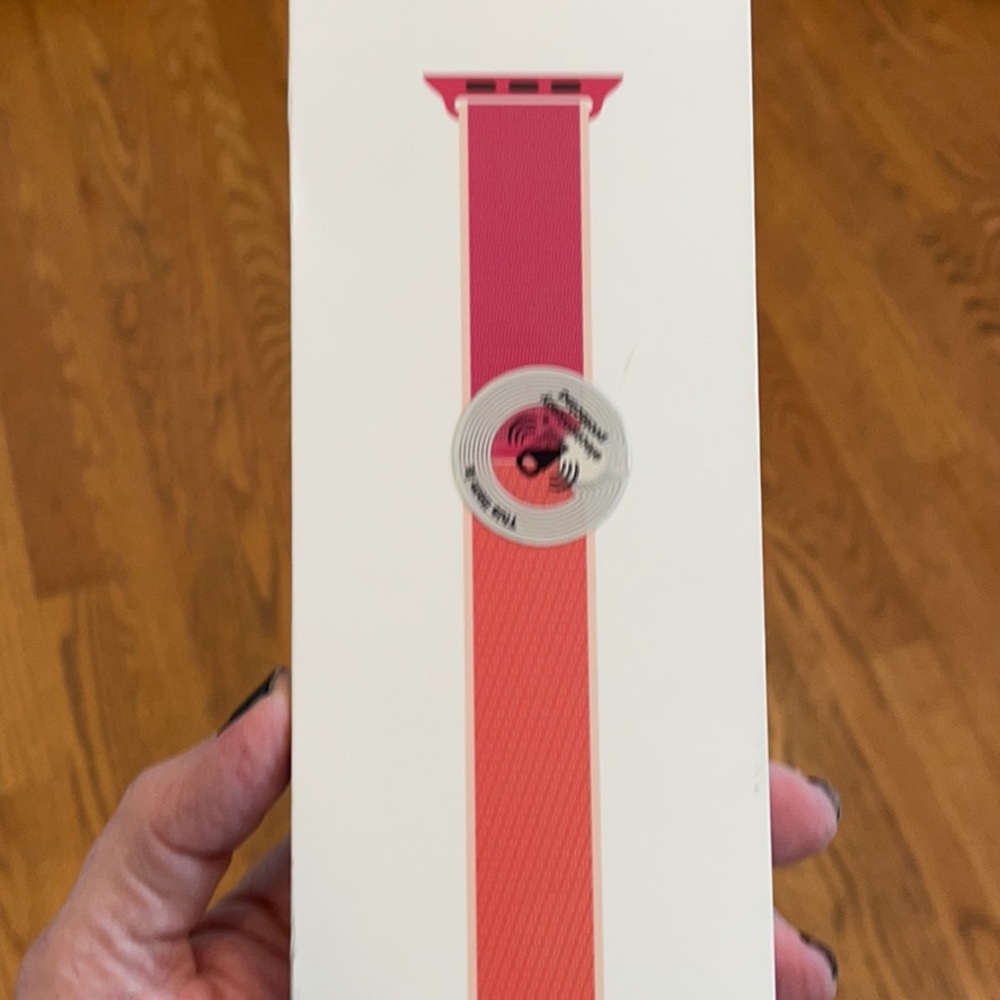 Apple Pomegranate 44mm Sport Loop Band